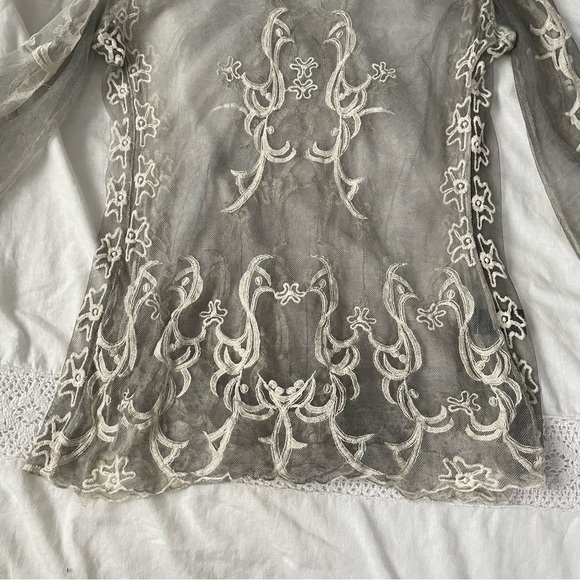 Pretty Angel SMALL Sheer Embroidered Jacket long sleeve top gray white - Picture 4 of 6